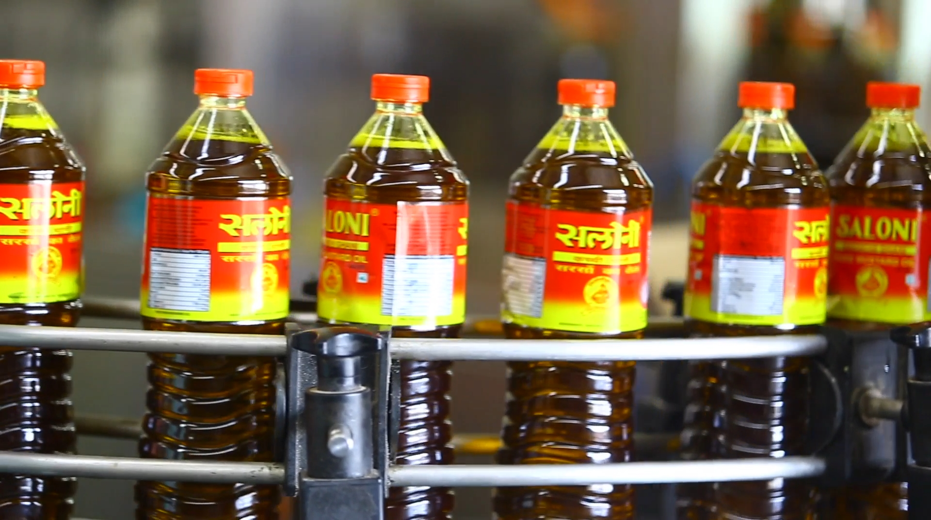 Saloni bottles