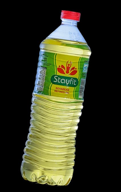 StayFit Soyabean Refined Oil bottle