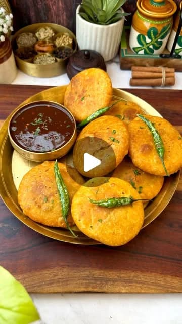 Pyaz Kachori